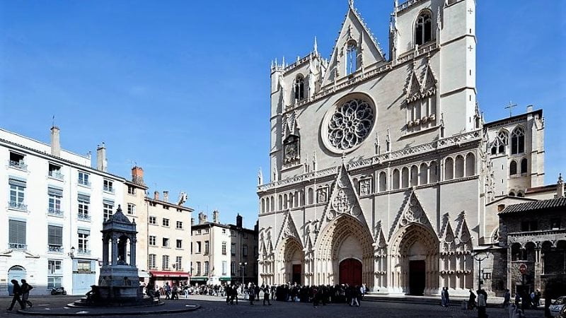 La cathédrale Saint-Jean dans le Vieux Lyon